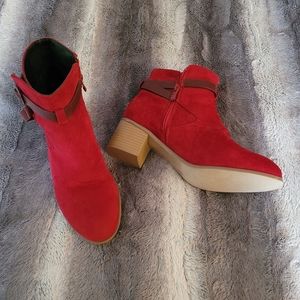 Journee Collection Boots size 9